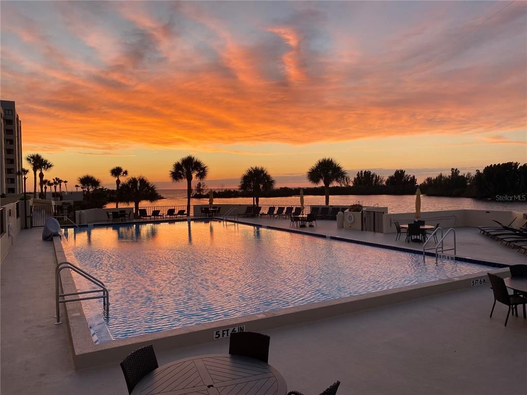 Exterior, Lake, Pool