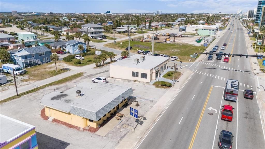 Exterior, Drone