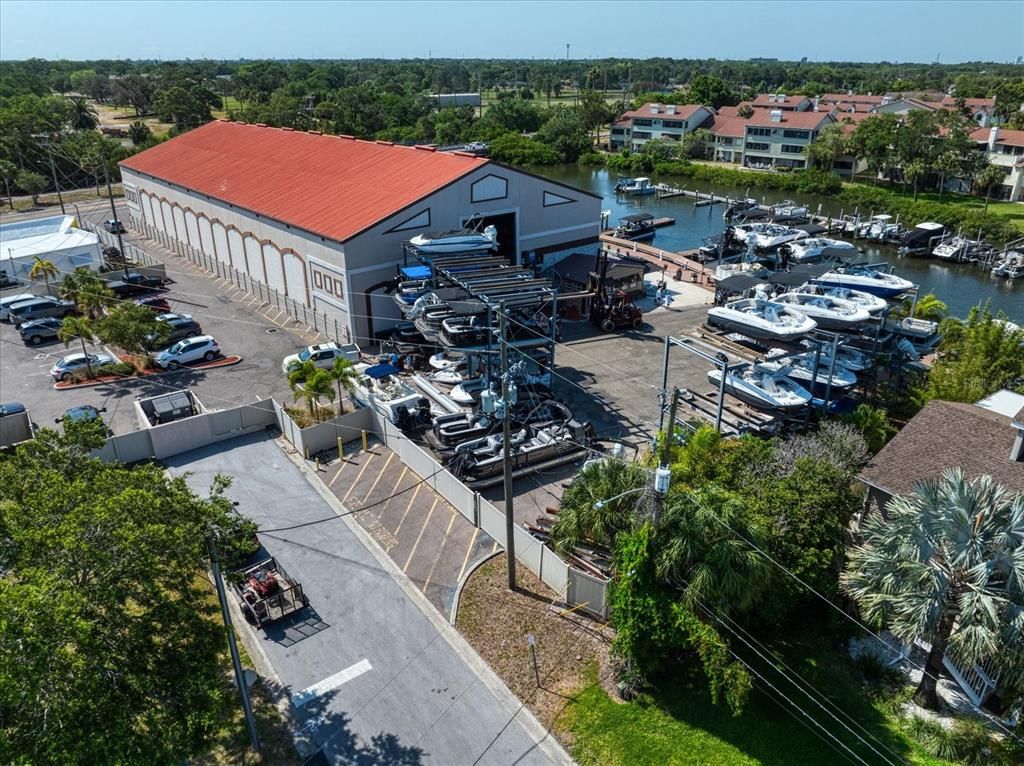 Exterior, Drone
