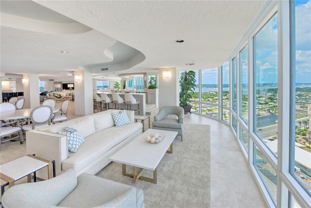 Dining room, Interior, Living room, Recessed Lighting, Water