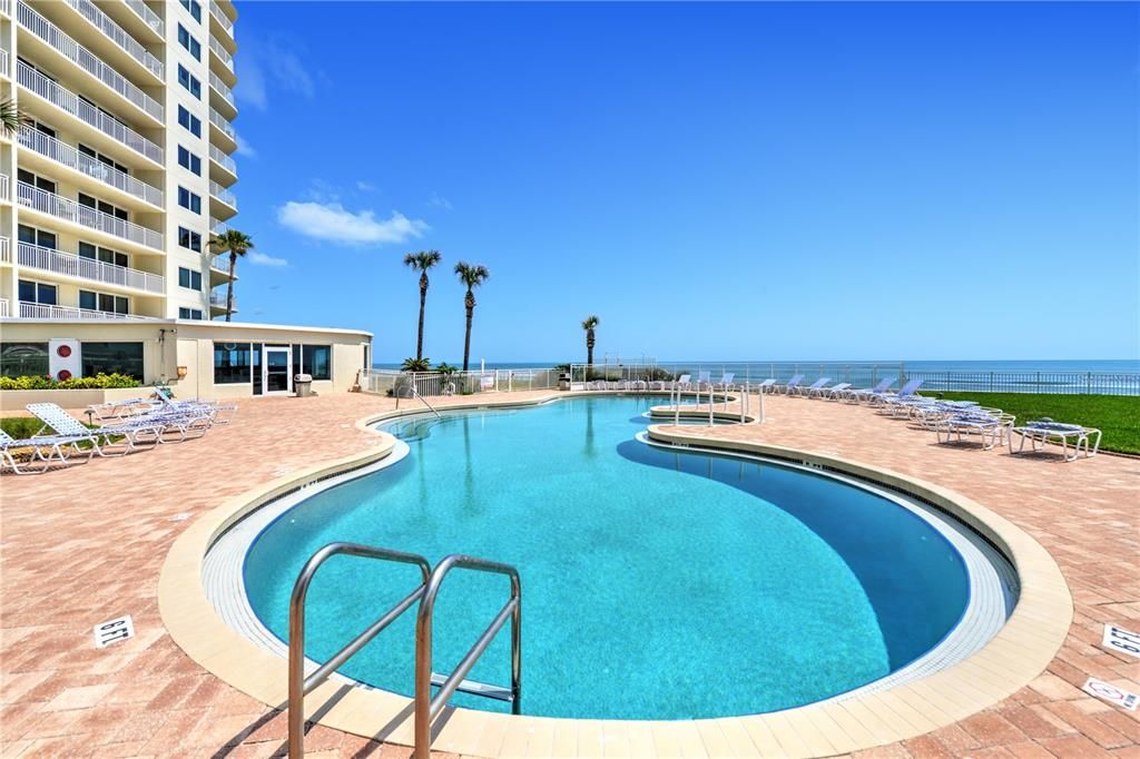 Exterior, Pool, Water