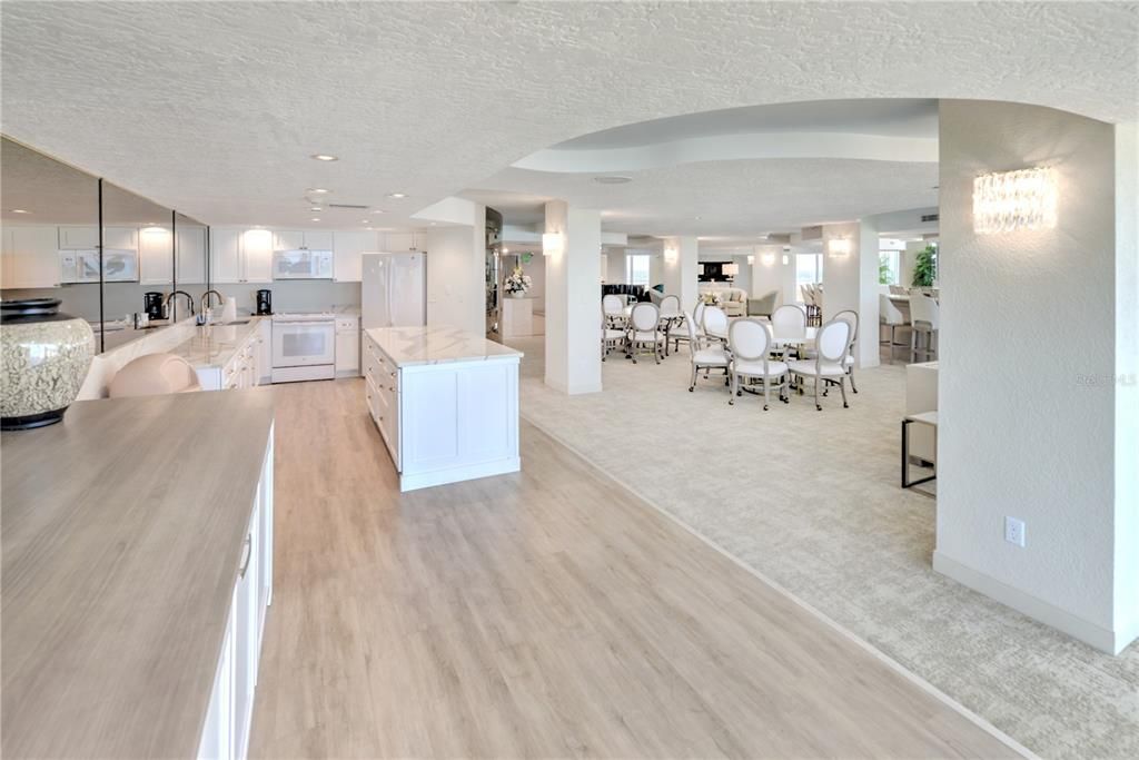 Dining room, Interior, Kitchen, Pendant Lights, Recessed Lighting, Wood Texture Flooring