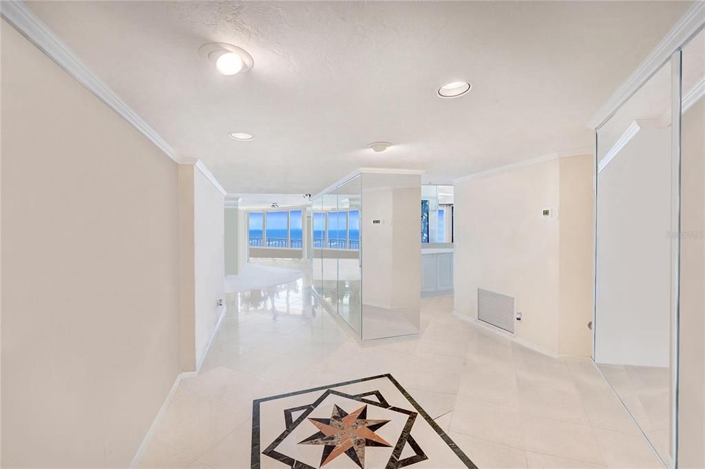 Empty room, Interior, Recessed Lighting, Water