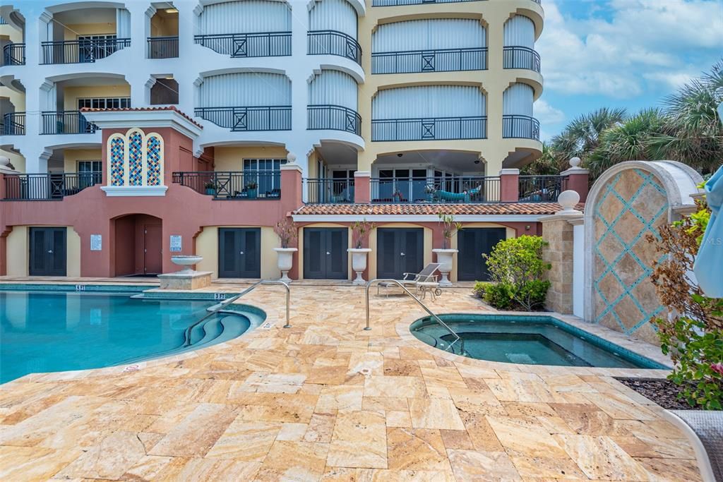 Exterior, Pool