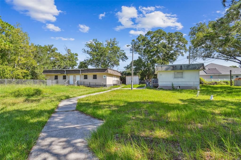 Backyard, Exterior