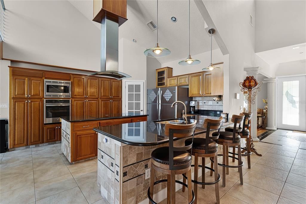 Interior, Kitchen, Pendant Lights, Stainless Steel Appliances