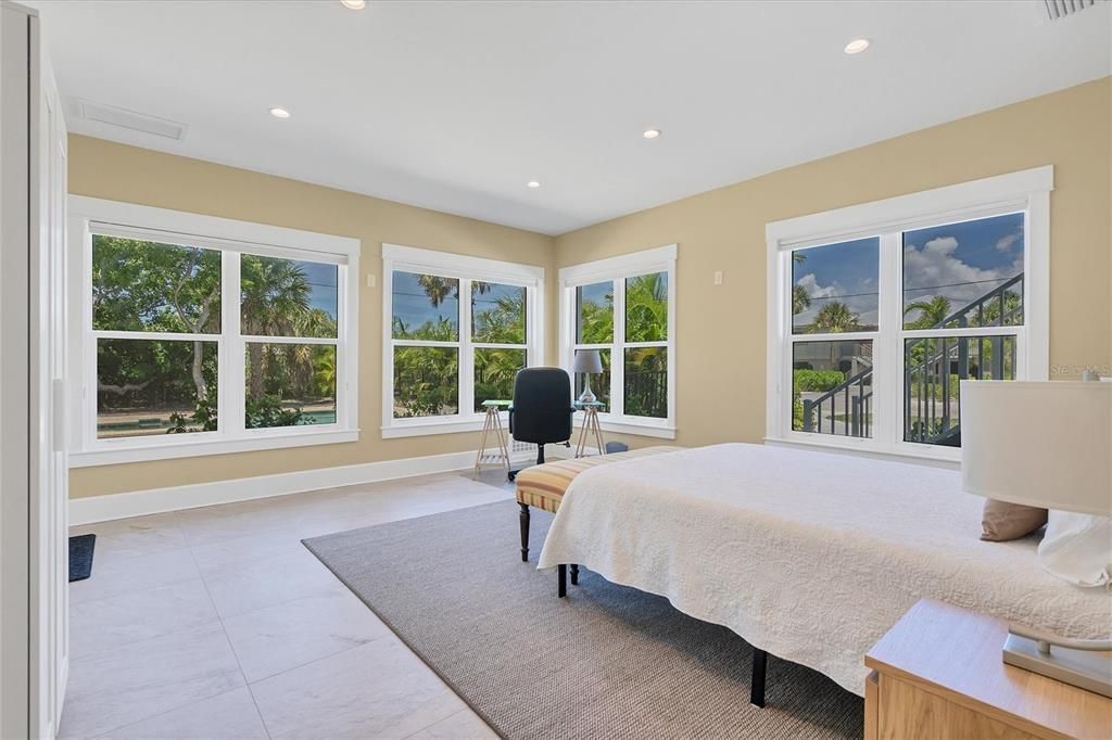 Bedroom, Home Office, Interior, Recessed Lighting