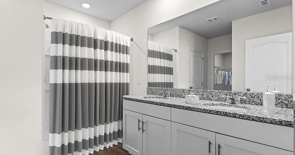 Bathroom, Interior, Recessed Lighting