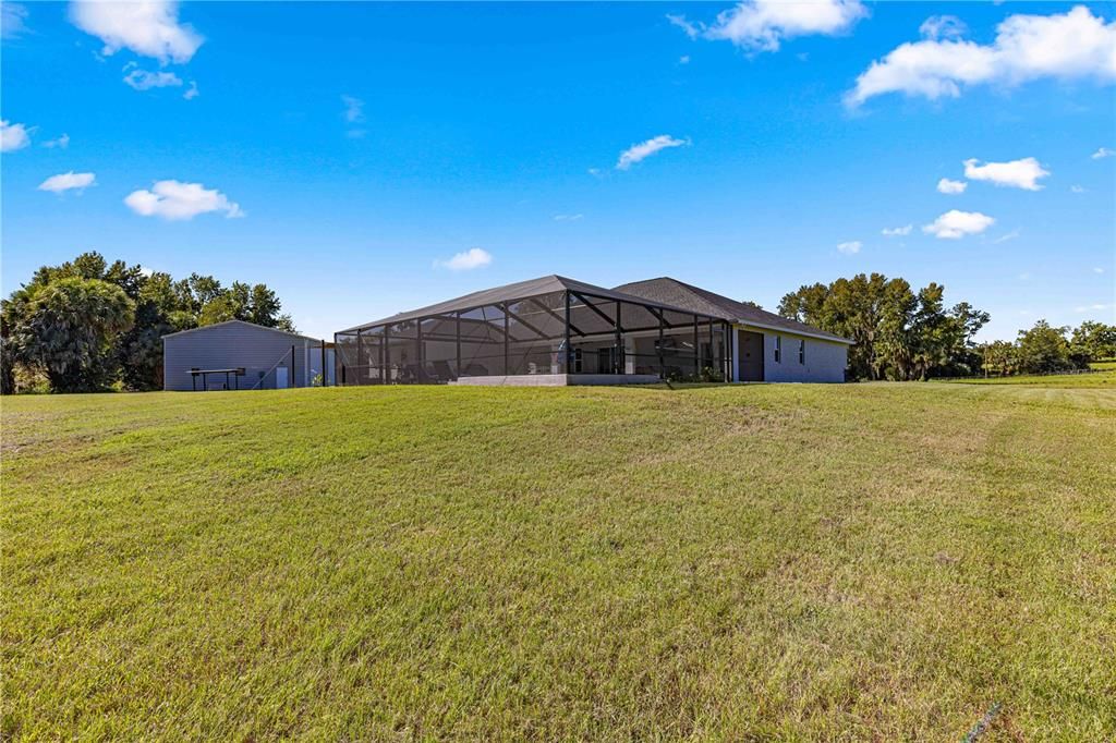 Backyard, Exterior