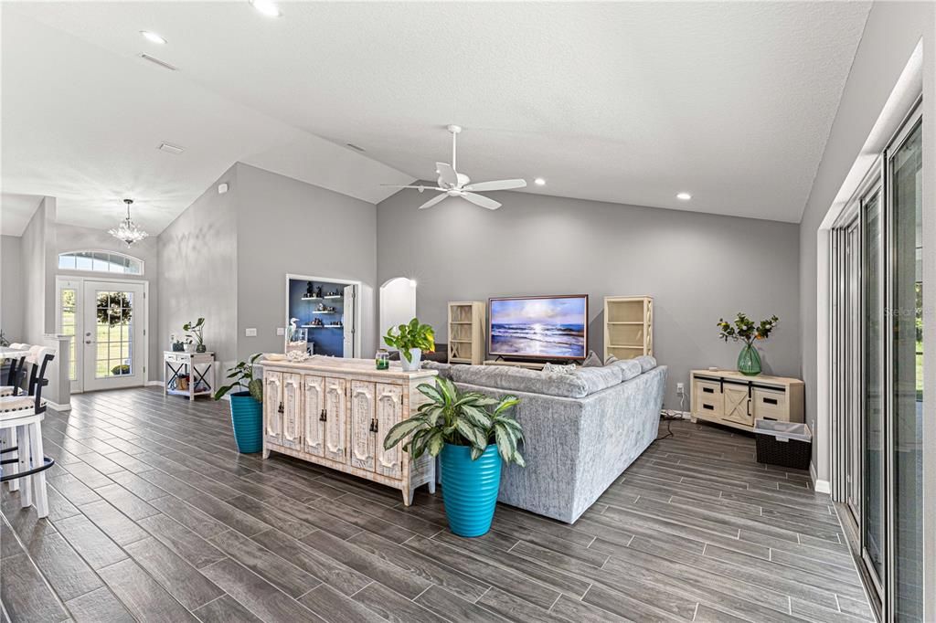 Chandelier, Interior, Living room, Recessed Lighting, Wood Texture Flooring