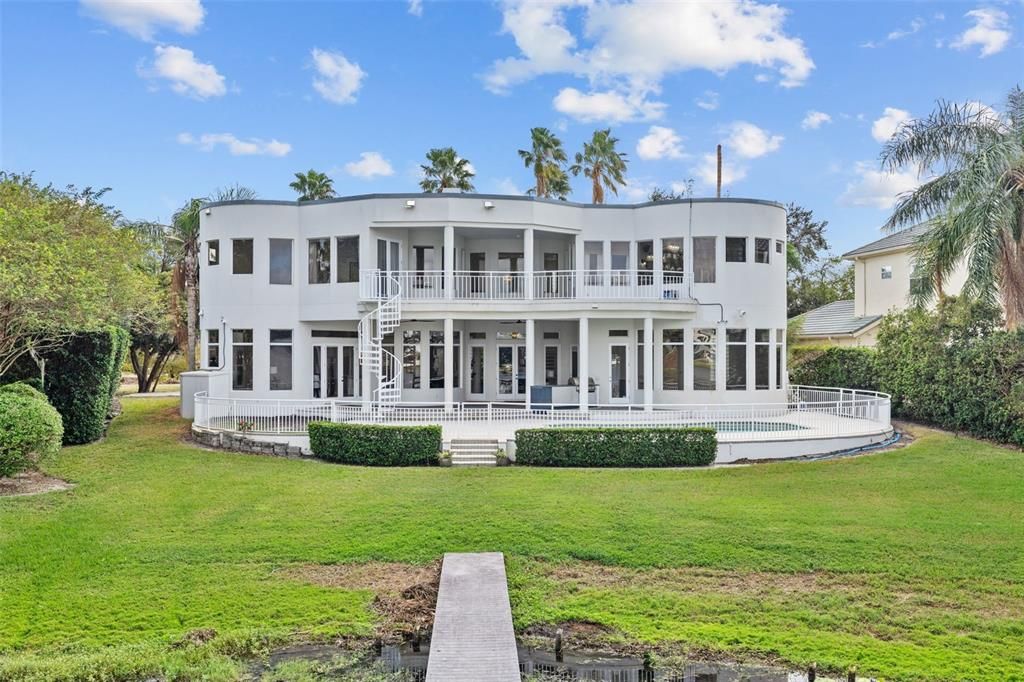 Backyard, Exterior, Facade, Georgian
