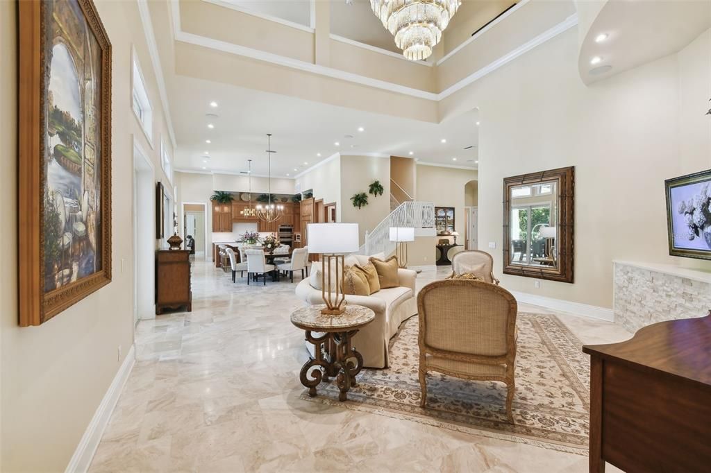 Chandelier, Dining room, Interior, Kitchen, Living room, Pendant Lights, Recessed Lighting