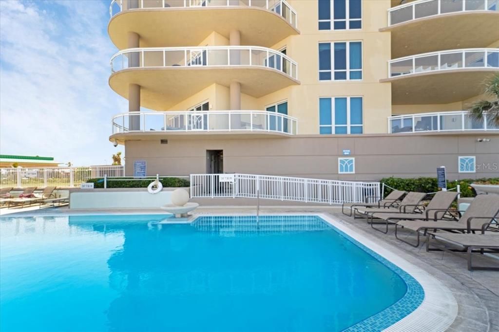 Exterior, Pool