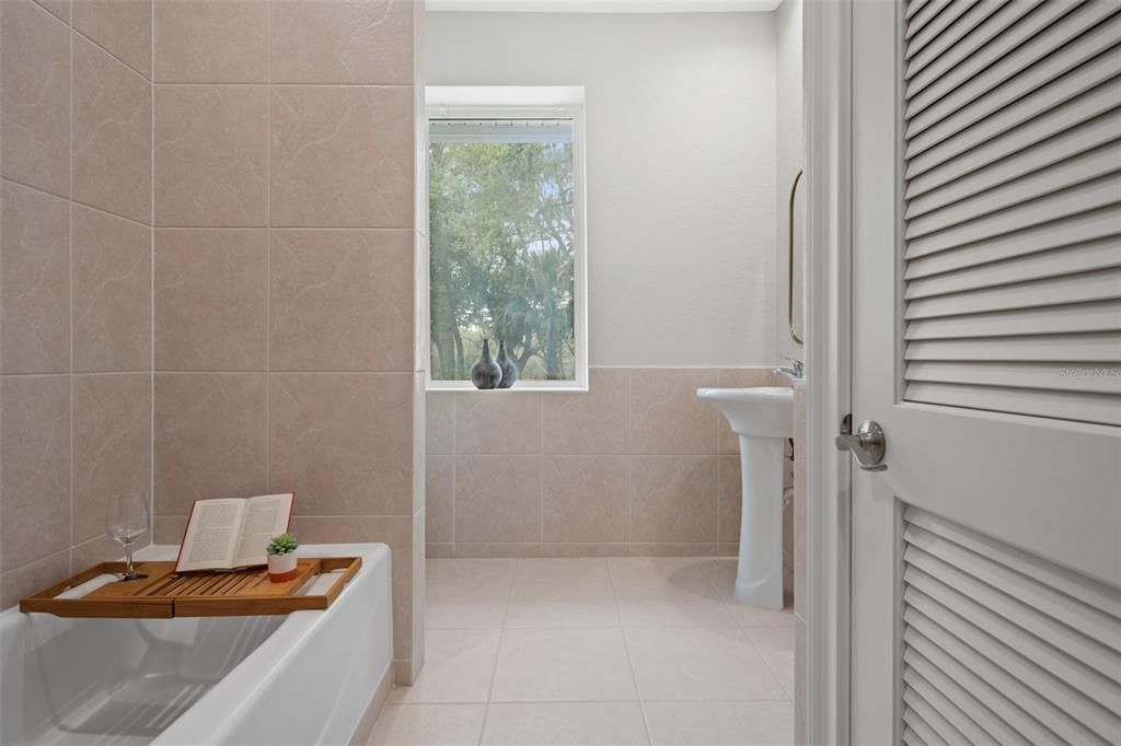 Bathroom, Interior