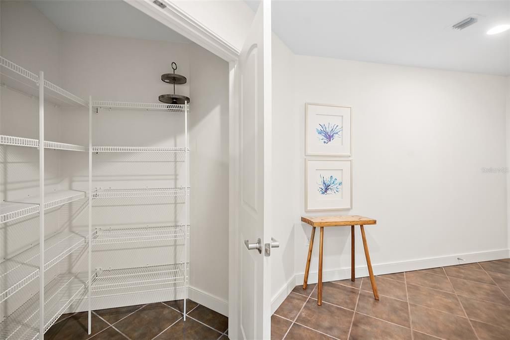 Interior, Recessed Lighting