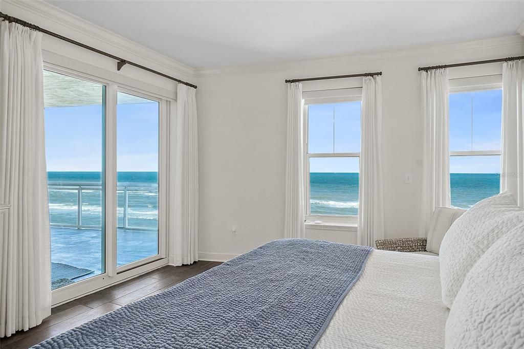 Bedroom, Interior, Water, Wood Texture Flooring