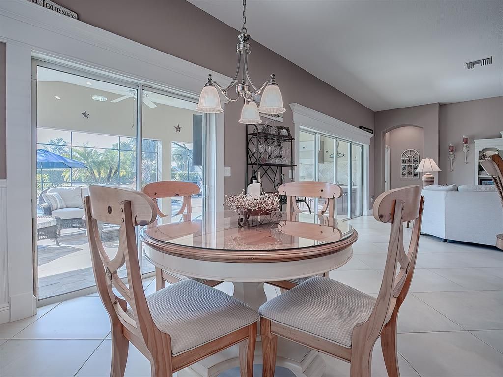 Dining room, Interior, Pendant Lights
