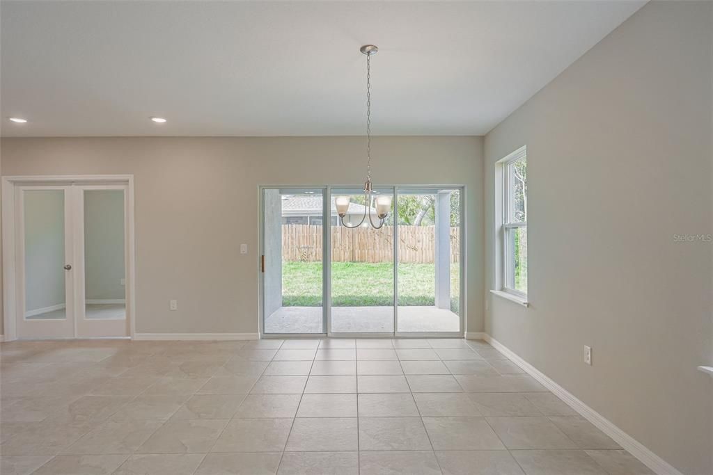 Chandelier, Empty room, Interior, Recessed Lighting