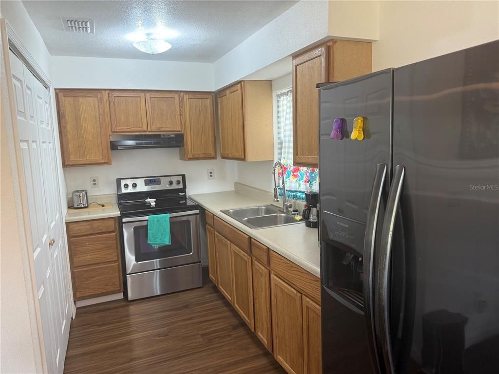 Interior, Kitchen, Wood Texture Flooring