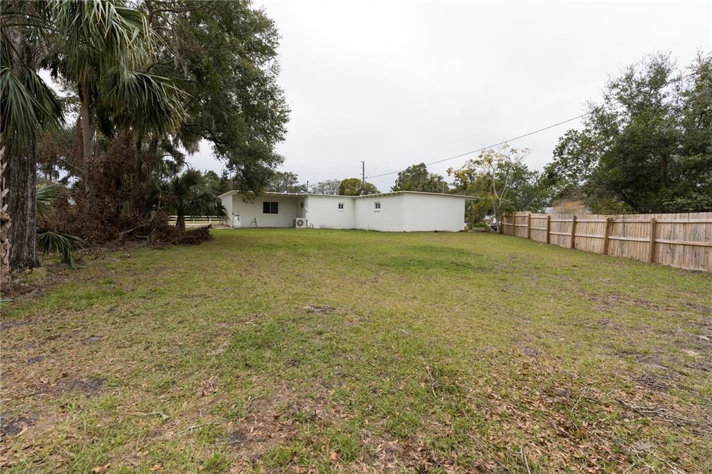 Backyard, Exterior