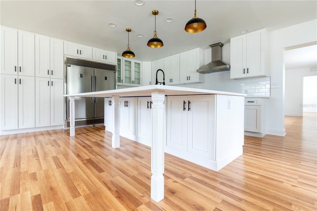 Interior, Kitchen, Pendant Lights, Recessed Lighting, Wood Texture Flooring