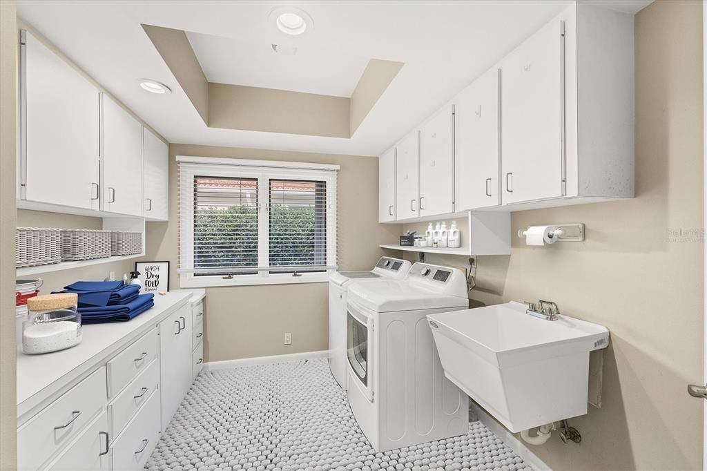 Interior, Recessed Lighting, Washer