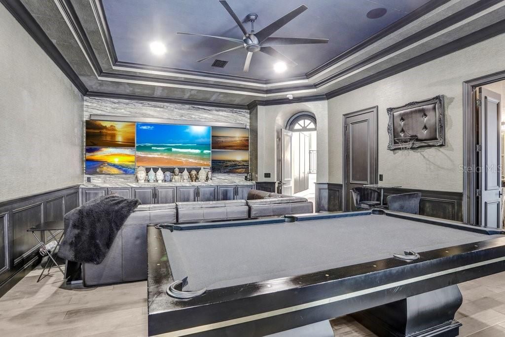 Billiard Table, Game Room, Interior, Recessed Lighting, Wood Texture Flooring
