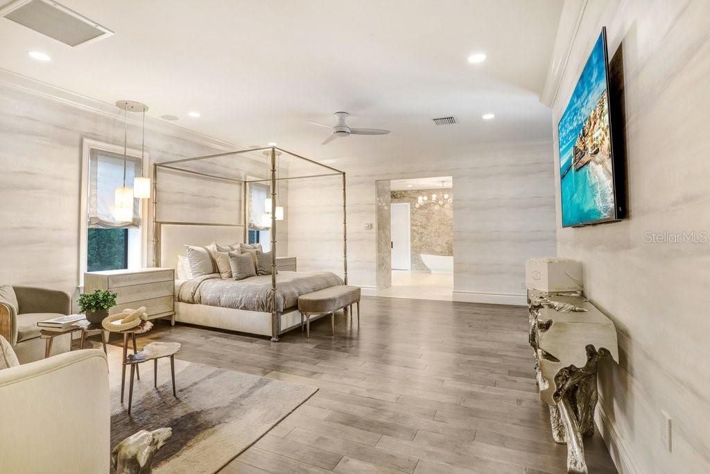 Bedroom, Interior, Pendant Lights, Recessed Lighting, Wood Texture Flooring
