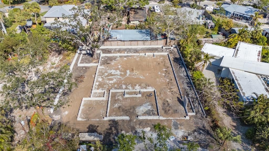 Exterior, Drone
