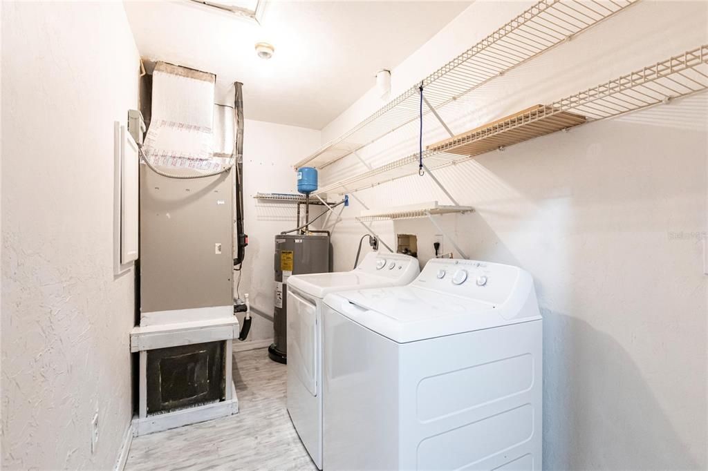Fireplace, Interior, Utility Closets, Washer