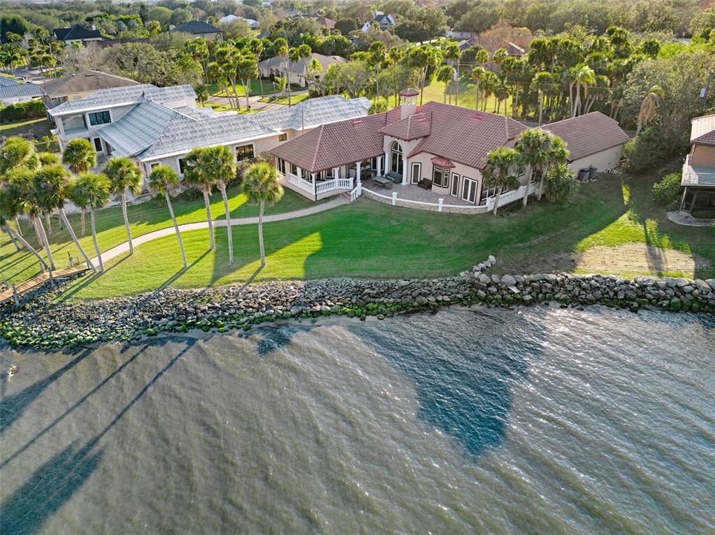 Exterior, Drone