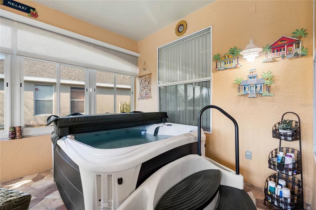 Hot Tub, Interior