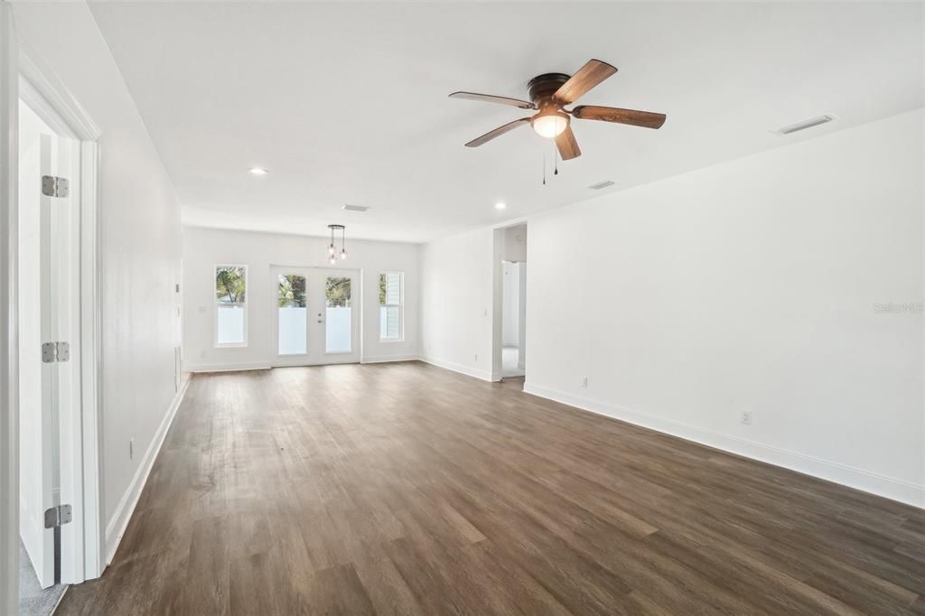 Empty room, Interior, Recessed Lighting, Wood Texture Flooring