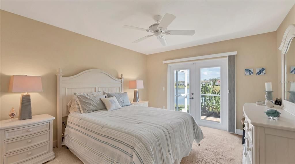 Bedroom, Interior, Water