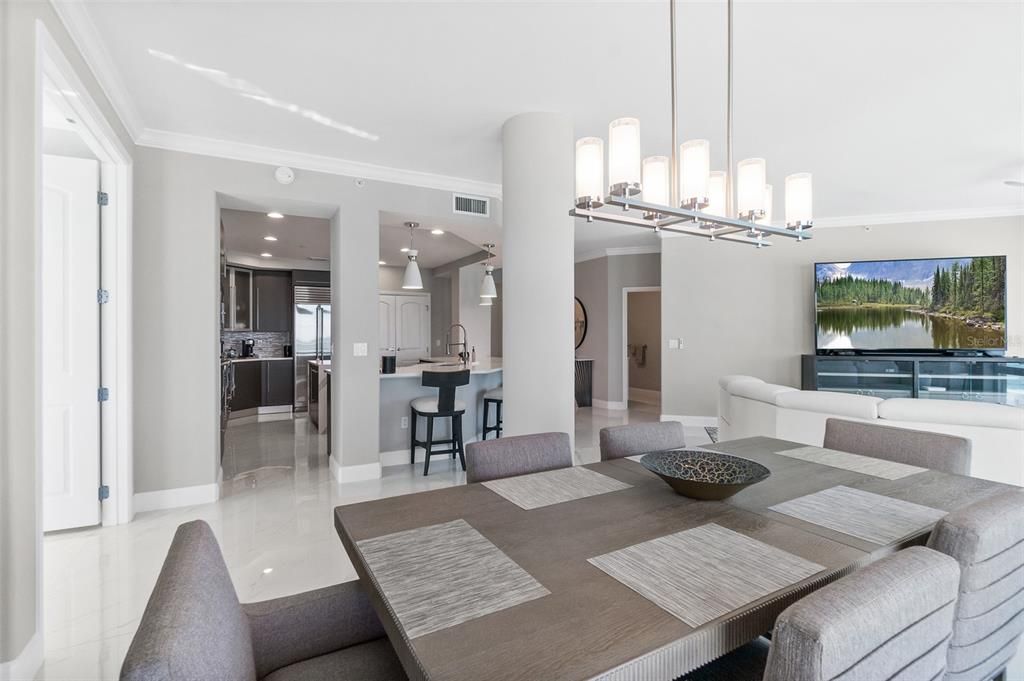 Dining room, Interior, Kitchen, Living room, Pendant Lights, Recessed Lighting