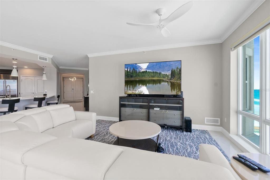Dining room, Interior, Kitchen, Living room, Pendant Lights, Recessed Lighting