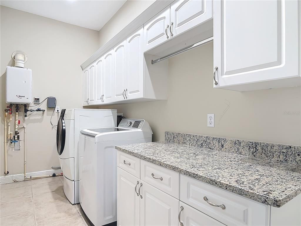 Interior, Washer
