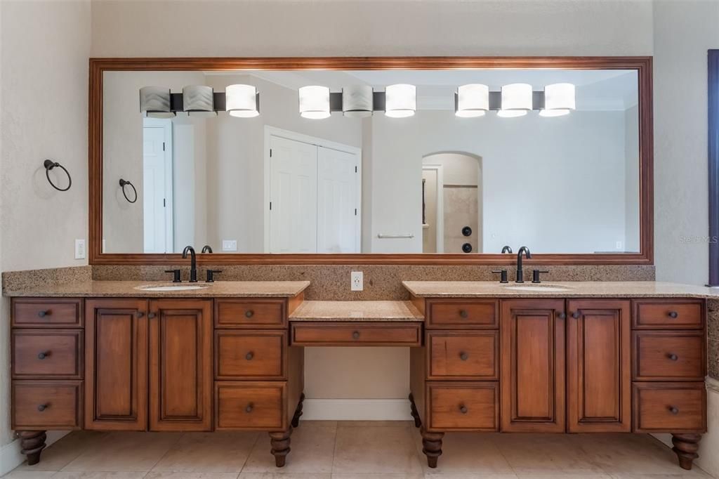 Bathroom, Dual Sink Vanities, Interior