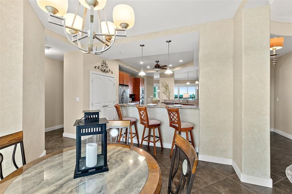 Chandelier, Dining room, Interior, Kitchen, Pendant Lights, Recessed Lighting