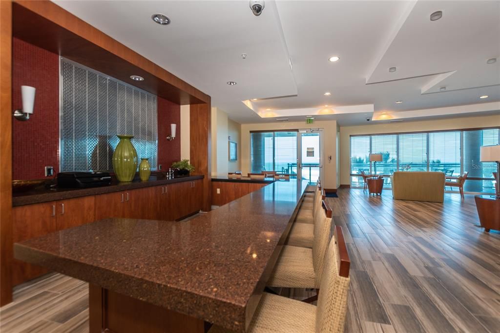 Dining room, Interior, Living room, Recessed Lighting, Wood Texture Flooring