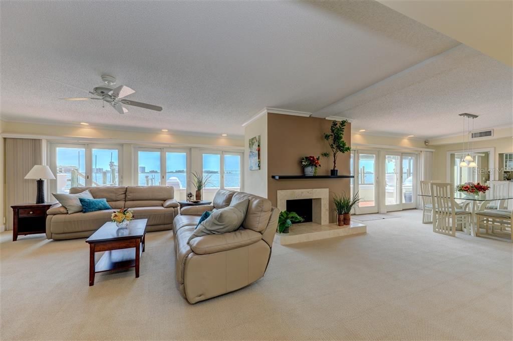 Dining room, Fireplace, Interior, Living room, Pendant Lights, Recessed Lighting