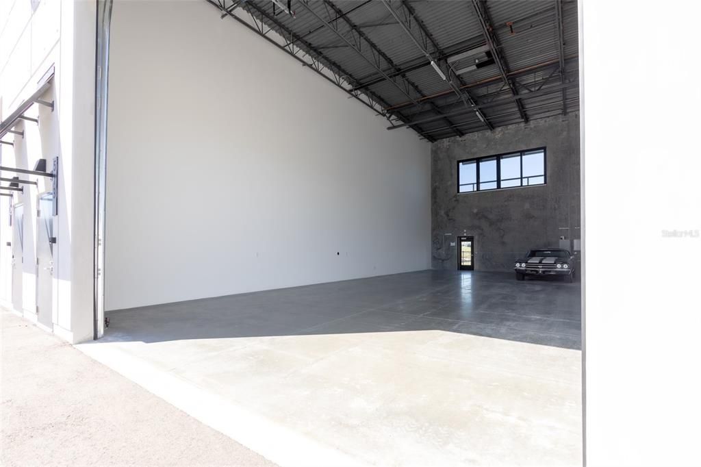 Garage, Interior