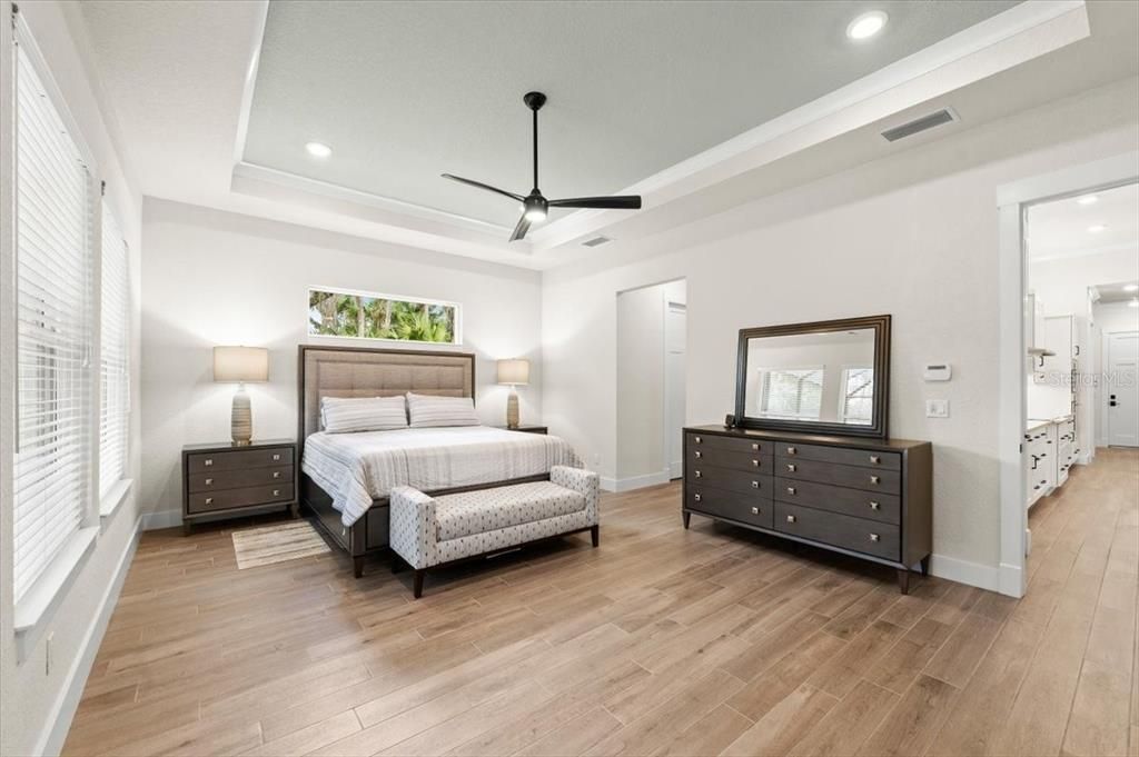 Bedroom, Interior, Recessed Lighting, Wood Texture Flooring