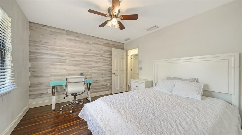 Bedroom, Home Office, Interior, Wood Texture Flooring, Wooden Walls