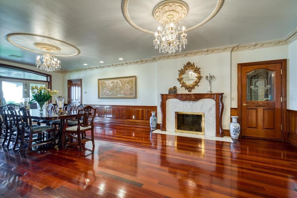 Chandelier, Dining room, Fireplace, Interior, Recessed Lighting, Wood Texture Flooring