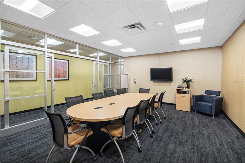 Dining room, Interior, Recessed Lighting