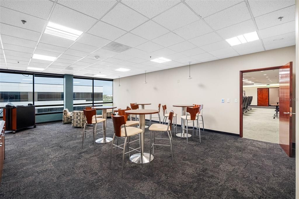 Dining room, Interior, Recessed Lighting