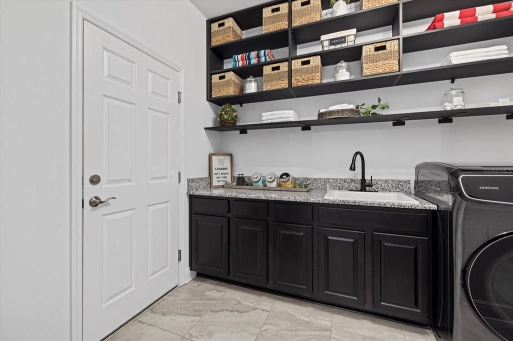 Interior, Washer