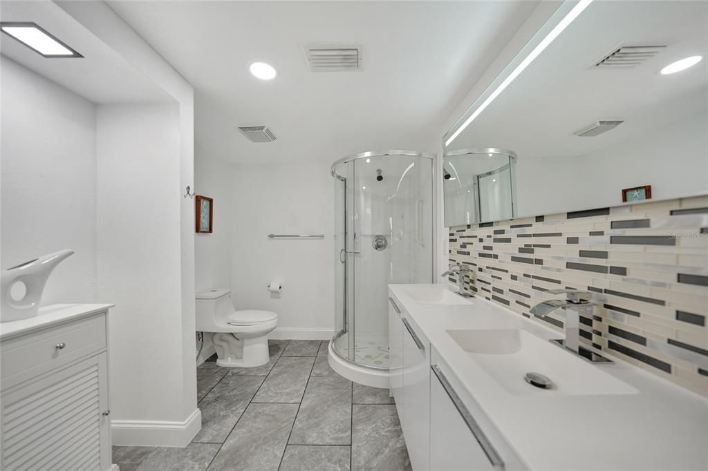 Bathroom, Dual Sink Vanities, Glass Shower, Interior, Recessed Lighting