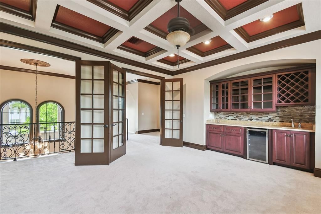 Empty room, Interior, Pendant Lights, Recessed Lighting